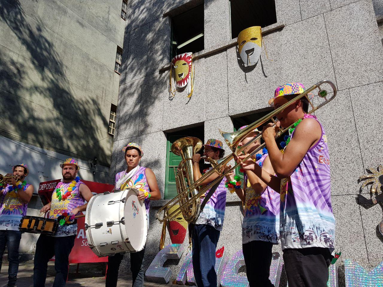 Blocos carnavalescos preparam programação especial em Criciúma